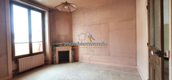 Appart duplex T5 à rénover, terrasse et véranda - garage