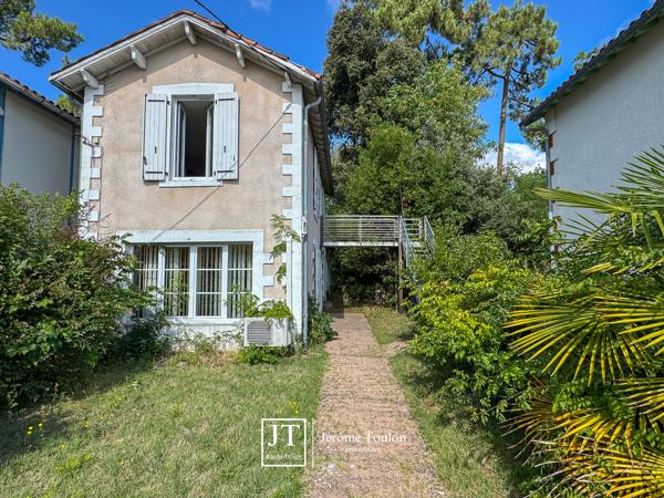 Maison
                                                                                                                                                                                                                                                                                                                        5 pièce(s)                                                                                                                                                                                                          3 chambre(s)                                                                                                                                                                                                          112  m²