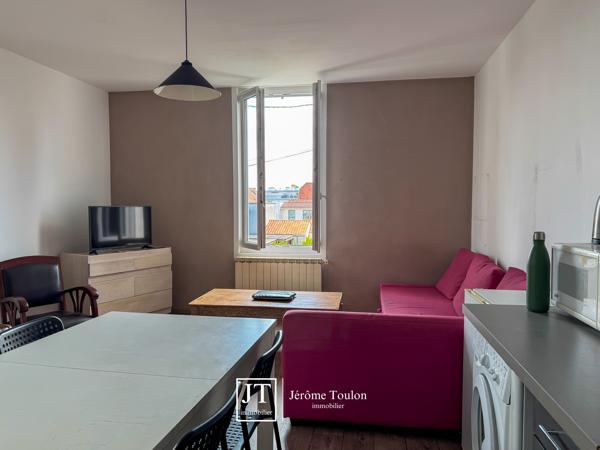 Maison
                                                                                                                                                                                                                                                                                                                        5 pièce(s)                                                                                                                                                                                                          3 chambre(s)                                                                                                                                                                                                          112  m²