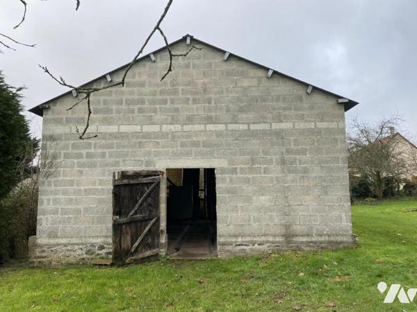 LONGERE A RENOVER AVEC TERRAIN