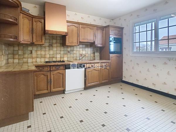 Achat maison près de ANCENIS SAINT GEREON - 7 pièce(s) - 140 m² - 215 000 €