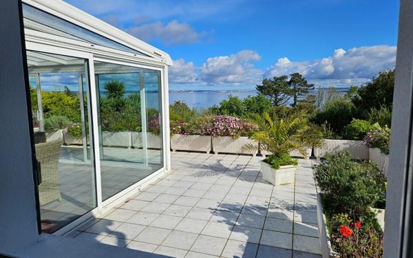 Maison à vendre    7 pièces •  Lanvéoc