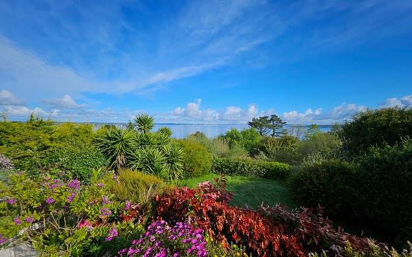 Maison à vendre    7 pièces •  Lanvéoc