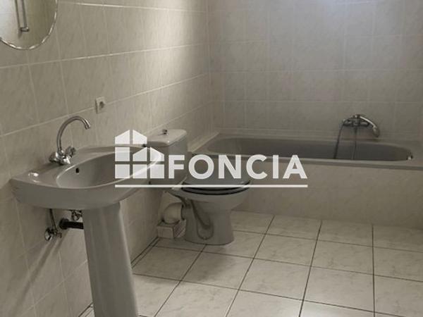 Location Appartement 4 pièces 85 m² - 1 RUE PONCELET Sarrebourg 57400