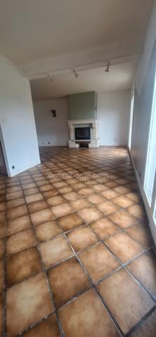 Maison 100m2 à vendre 5 pièces CHAUVIGNY (86)