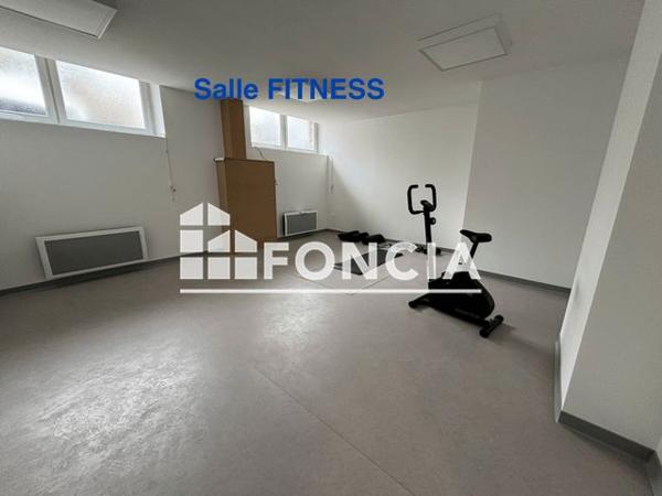 Location Appartement 2 pièces 51.13 m² - 2 RUE LE FULTON Bourges 18000