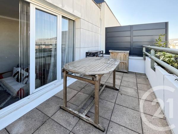 Appartement F6 à vendre  6 pièces - 149,23 m2 COURBEVOIE - 92