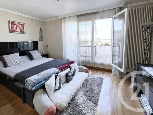 Appartement F6 à vendre  6 pièces - 149,23 m2 COURBEVOIE - 92