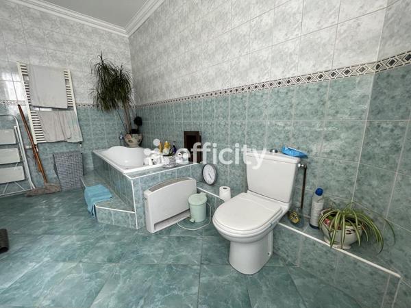 Maison 6 pièces - 184 m²