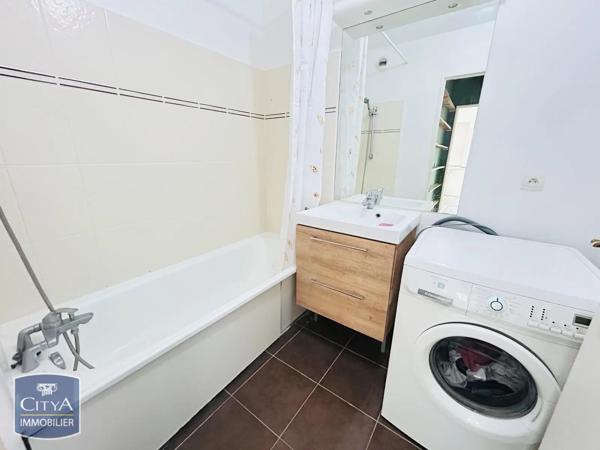 Appartement à louer 3 pièces 63.01m² Montévrain (77144)