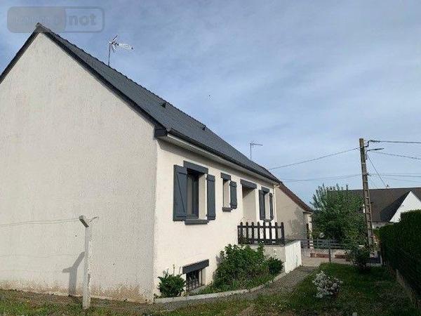 Maison à vendre à Évron en Mayenne (53600), ref : 13827/618