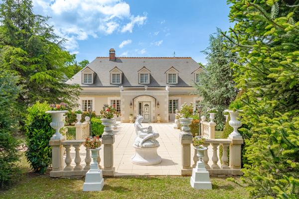 Maison à vendre 5 pièces 340m² Chambray-lès-Tours (37170)