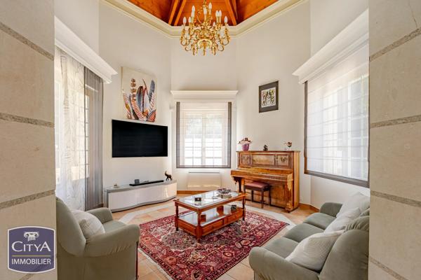 Maison à vendre 5 pièces 340m² Chambray-lès-Tours (37170)