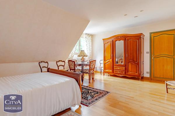 Maison à vendre 5 pièces 340m² Chambray-lès-Tours (37170)