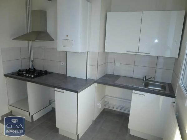 Appartement à louer 3 pièces 60.84m² Saint-Égrève (38120)
