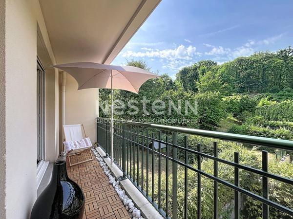A VENDRE : Fontenay le Fleury , appartement de 3 pièces avec balcon, cave et parking