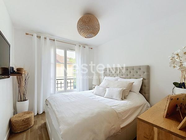 A VENDRE : Fontenay le Fleury , appartement de 3 pièces avec balcon, cave et parking