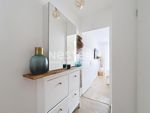 A VENDRE : Fontenay le Fleury , appartement de 3 pièces avec balcon, cave et parking