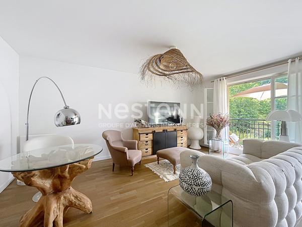 A VENDRE : Fontenay le Fleury , appartement de 3 pièces avec balcon, cave et parking
