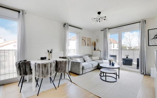 Appartement à vendre    4 pièces • 84,57 m2 Pantin