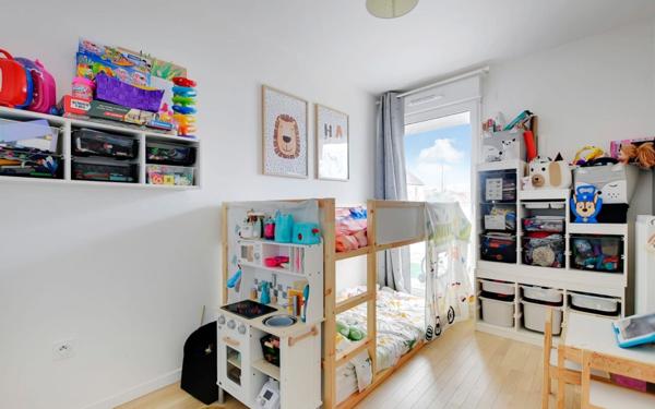 Appartement à vendre    4 pièces • 84,57 m2 Pantin