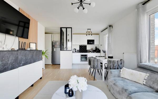 Appartement à vendre    4 pièces • 84,57 m2 Pantin