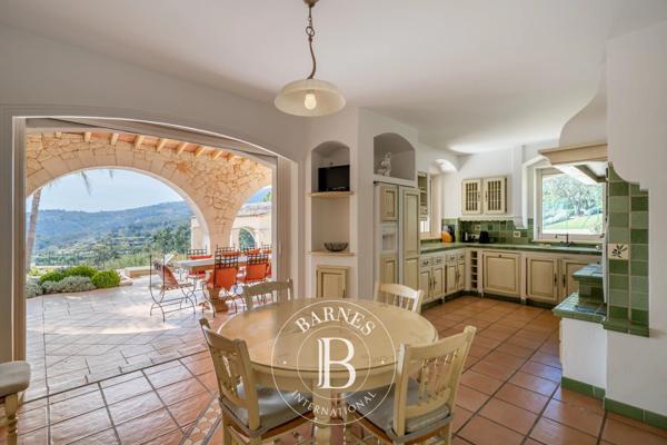 Pégomas, Villa 5 Chambres -  360 m² à vendre