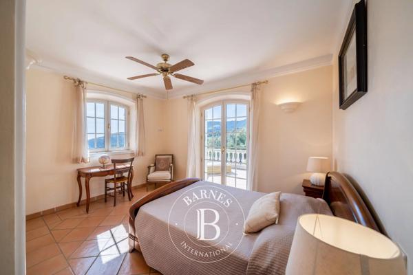 Pégomas, Villa 5 Chambres -  360 m² à vendre