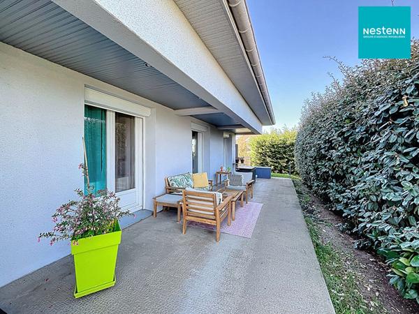 Maison Savigneux 42600 de 171 m² - 5 chambres - avec piscine sur terrain 1300 m² environ