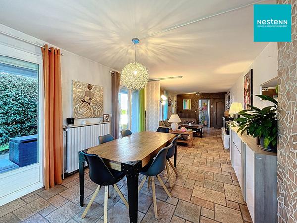 Maison Savigneux 42600 de 171 m² - 5 chambres - avec piscine sur terrain 1300 m² environ