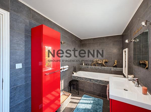 A VENDRE - MAISON BOLLENE 4 CHAMBRES - CENTRE VILLE - AU CALME