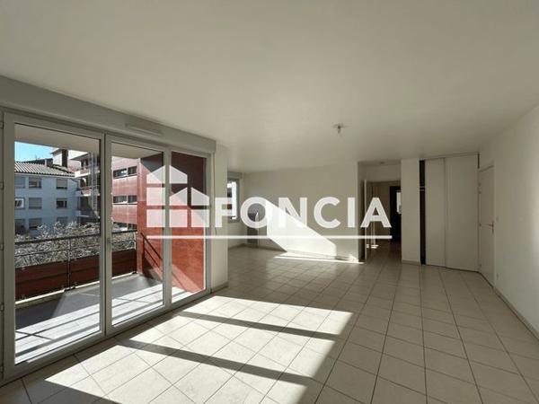 Location Appartement 3 pièces 64 m² - 10 RUE A POLITKOVSKAIA Toulouse 31200