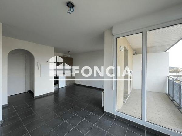 Location Appartement 2 pièces 34.3 m² - 2 RUE G. PECH A- 21 BD LACOMBE B Albi 81000