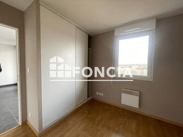 Location Appartement 2 pièces 34.3 m² - 2 RUE G. PECH A- 21 BD LACOMBE B Albi 81000