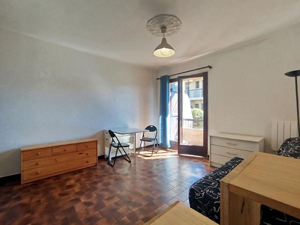 Le Pradet - Appartement 1 pièce - Parking