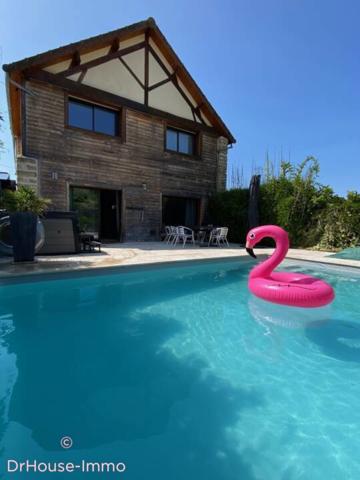 Maison à vendre 6 pièces de 256 m²