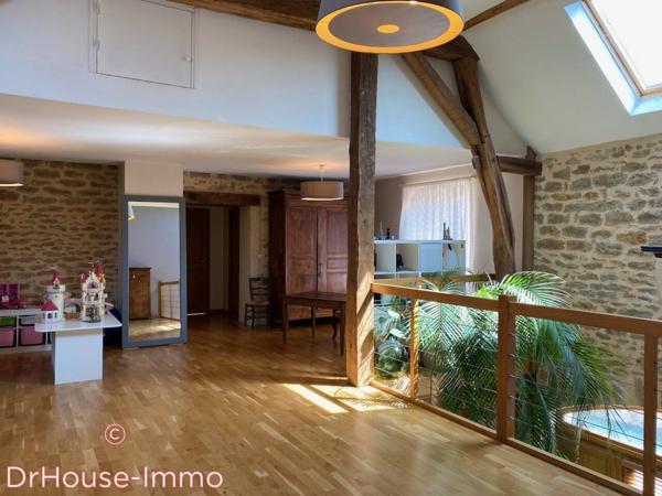 Maison à vendre 6 pièces de 256 m²