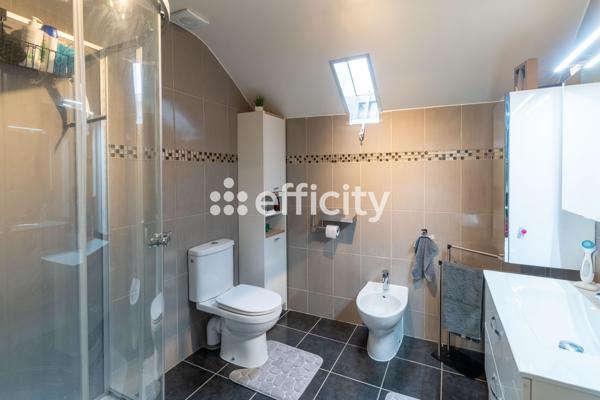 Maison 5 pièces - 100 m² Exclusivité efficity