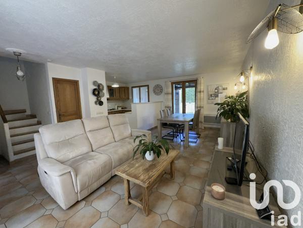 Maison 5 pièces de 82 m² à Auribeau-sur-Siagne (06810)