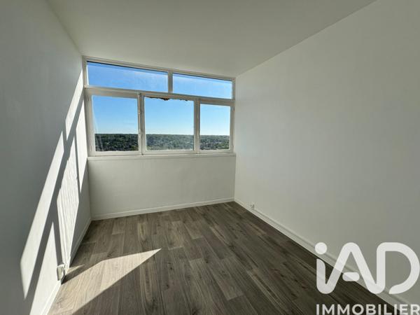 Appartement à vendre 4 pièces 68,08 m² Évry-Courcouronnes