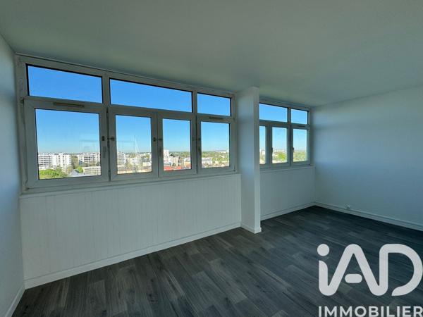 Appartement à vendre 4 pièces 68,08 m² Évry-Courcouronnes