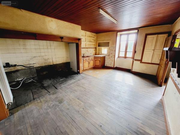 Maison à vendre à Eygurande en Corrèze (19340), ref : UM 1214