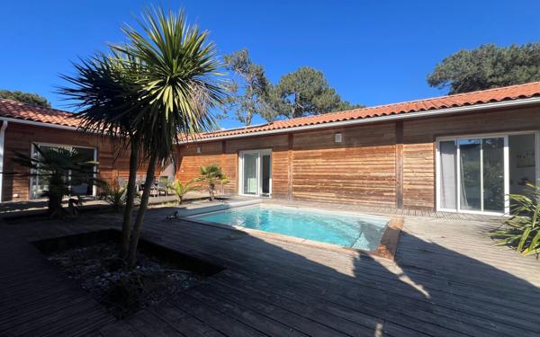 Maison à vendre    7 pièces • 144 m2 Biscarrosse