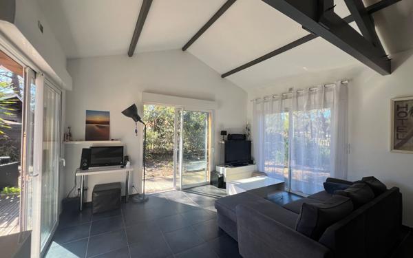 Maison à vendre    7 pièces • 144 m2 Biscarrosse