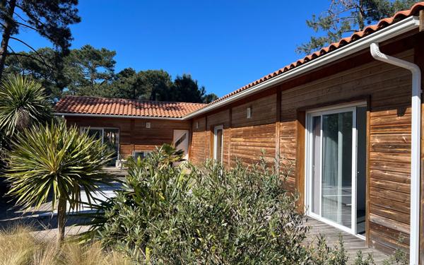 Maison à vendre    7 pièces • 144 m2 Biscarrosse