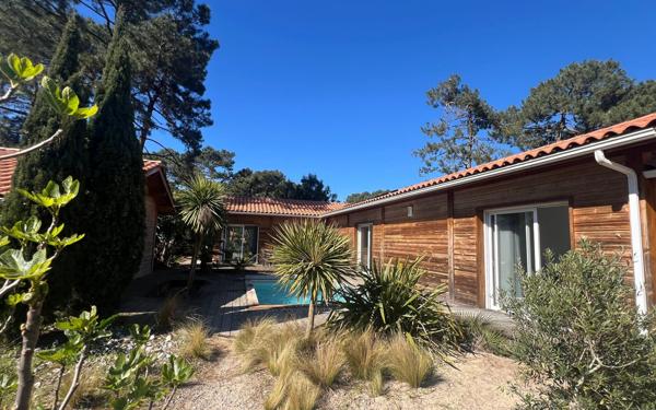 Maison à vendre    7 pièces • 144 m2 Biscarrosse