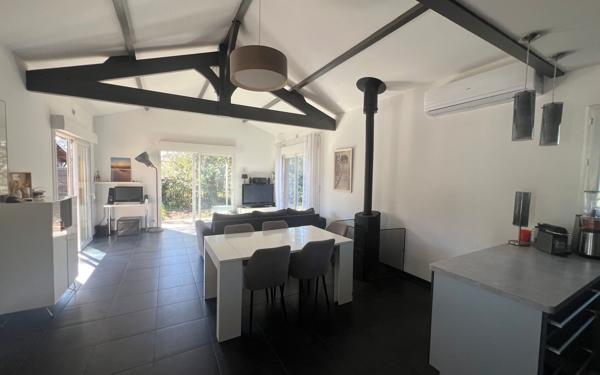 Maison à vendre    7 pièces • 144 m2 Biscarrosse