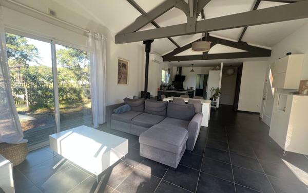 Maison à vendre    7 pièces • 144 m2 Biscarrosse