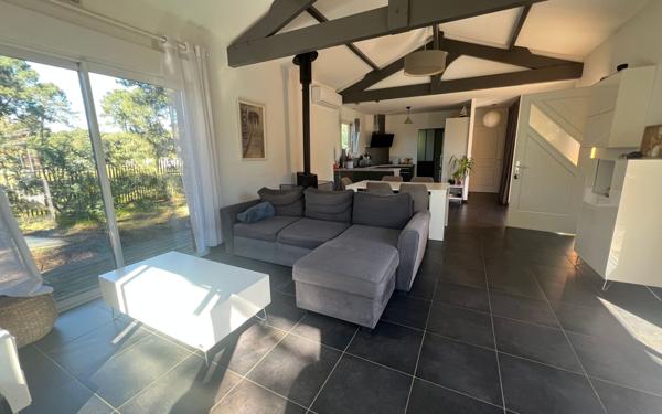 Maison à vendre    7 pièces • 144 m2 Biscarrosse