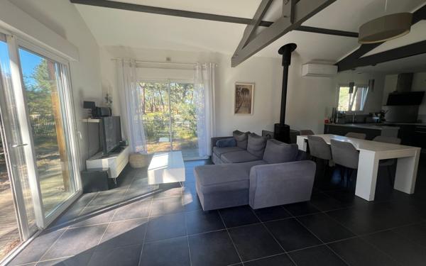 Maison à vendre    7 pièces • 144 m2 Biscarrosse